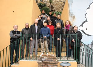 Visita municipal al taller de formación de un oficio para jóvenes (recorte de prensa del Ayuntamiento)